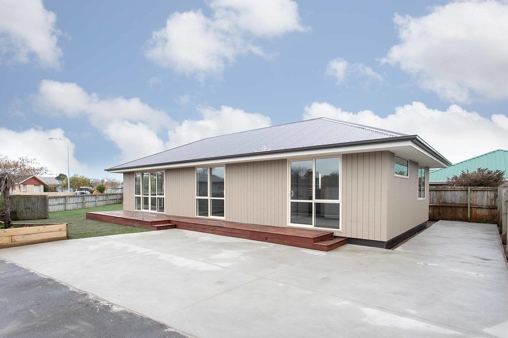 37 Caithness Street, New Brighton, Christchurch - Carousel 1