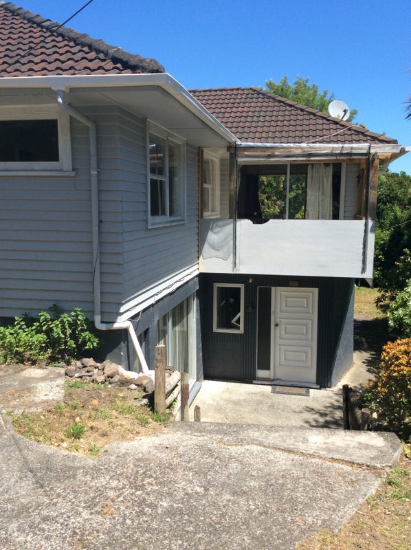 71 Chivalry Road, Glenfield, Auckland - Carousel 7