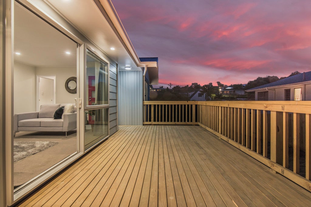 67 Kemp Road, Massey, Auckland - Carousel 2