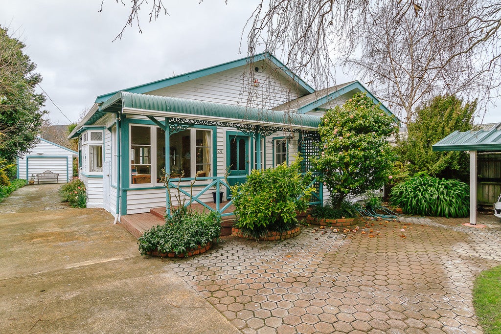 24A Kauri Street, Woburn, Lower Hutt - Carousel 1