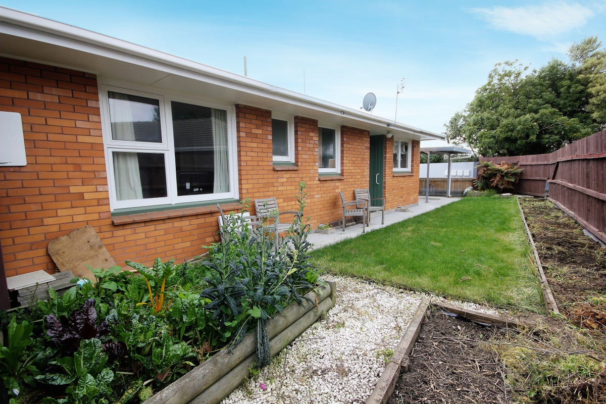 7 Redbridge Lane, Sydenham, Christchurch - Carousel 1