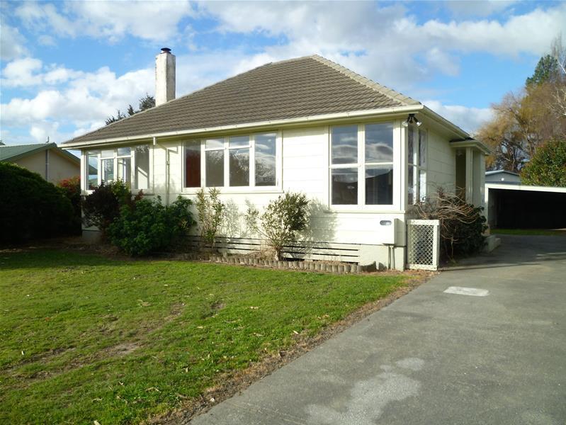 1026 Hood Street, Mayfair, Hastings - Carousel 1