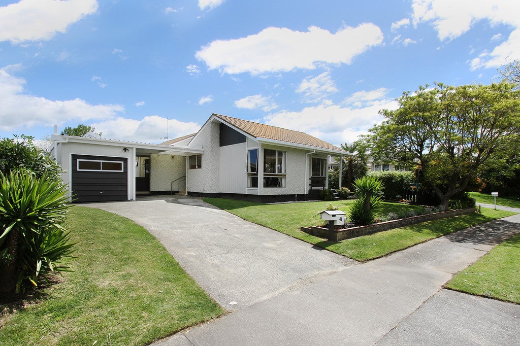 41 Westminster Avenue, Tamatea, Napier - Carousel 1