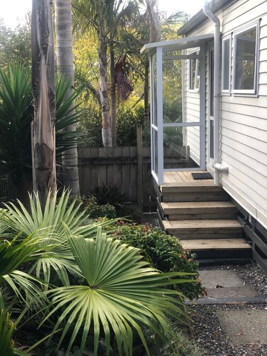 200 North Road, Papakura - Carousel 6
