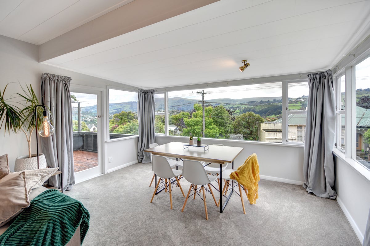 118 Signal Hill Road, Opoho, Dunedin - Carousel 1