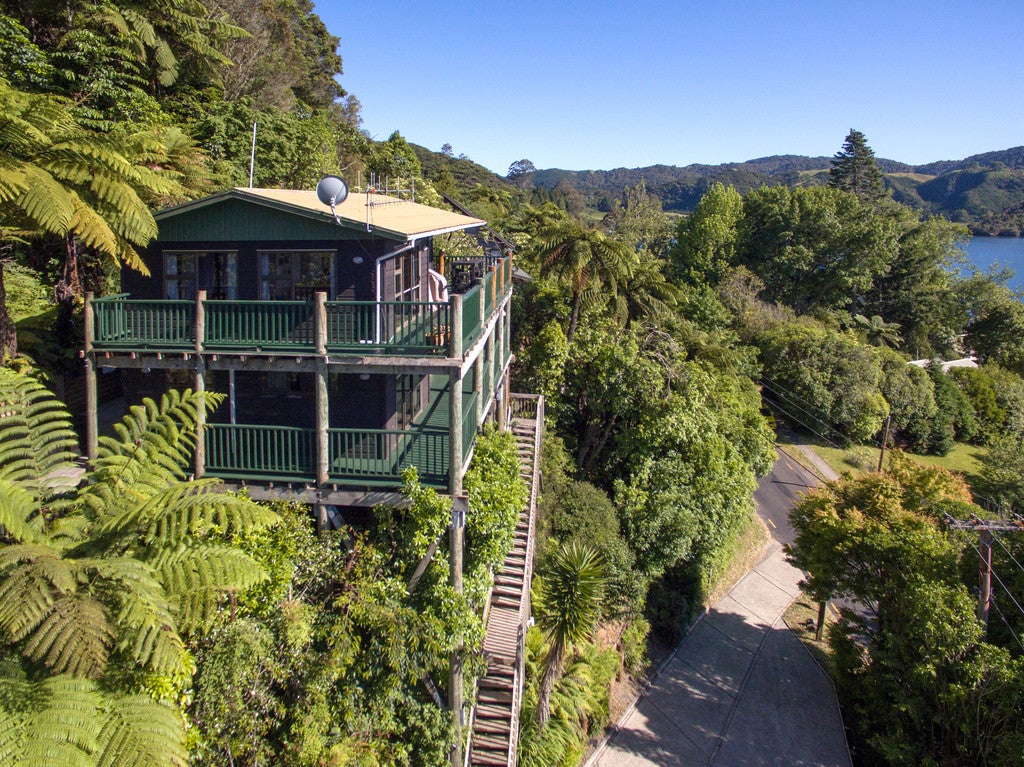 54 Okareka Loop Road, Lake Okareka, Rotorua - Carousel 2