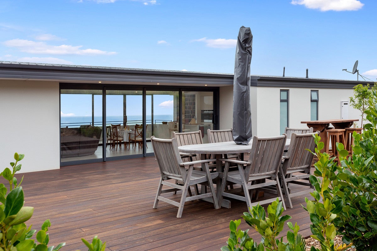 156 RICHMOND HILL ROAD, Richmond Hill, Christchurch - Carousel 2