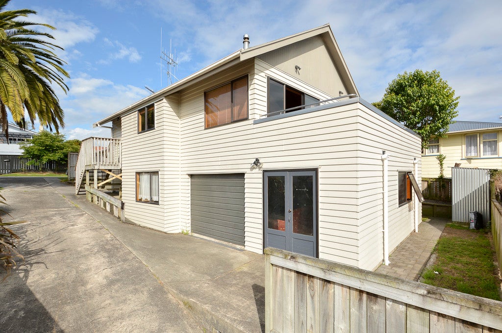 8A Oriana Crescent, Bellevue, Tauranga - Carousel 2