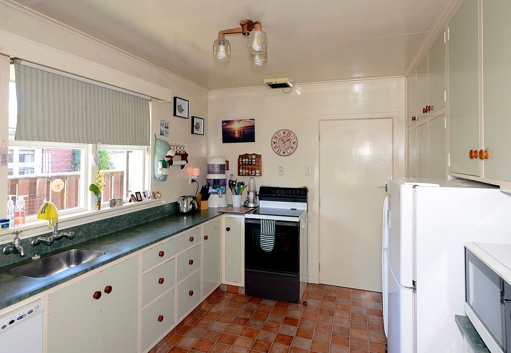 19 Harrison Street, Allenton, Ashburton - Carousel 2