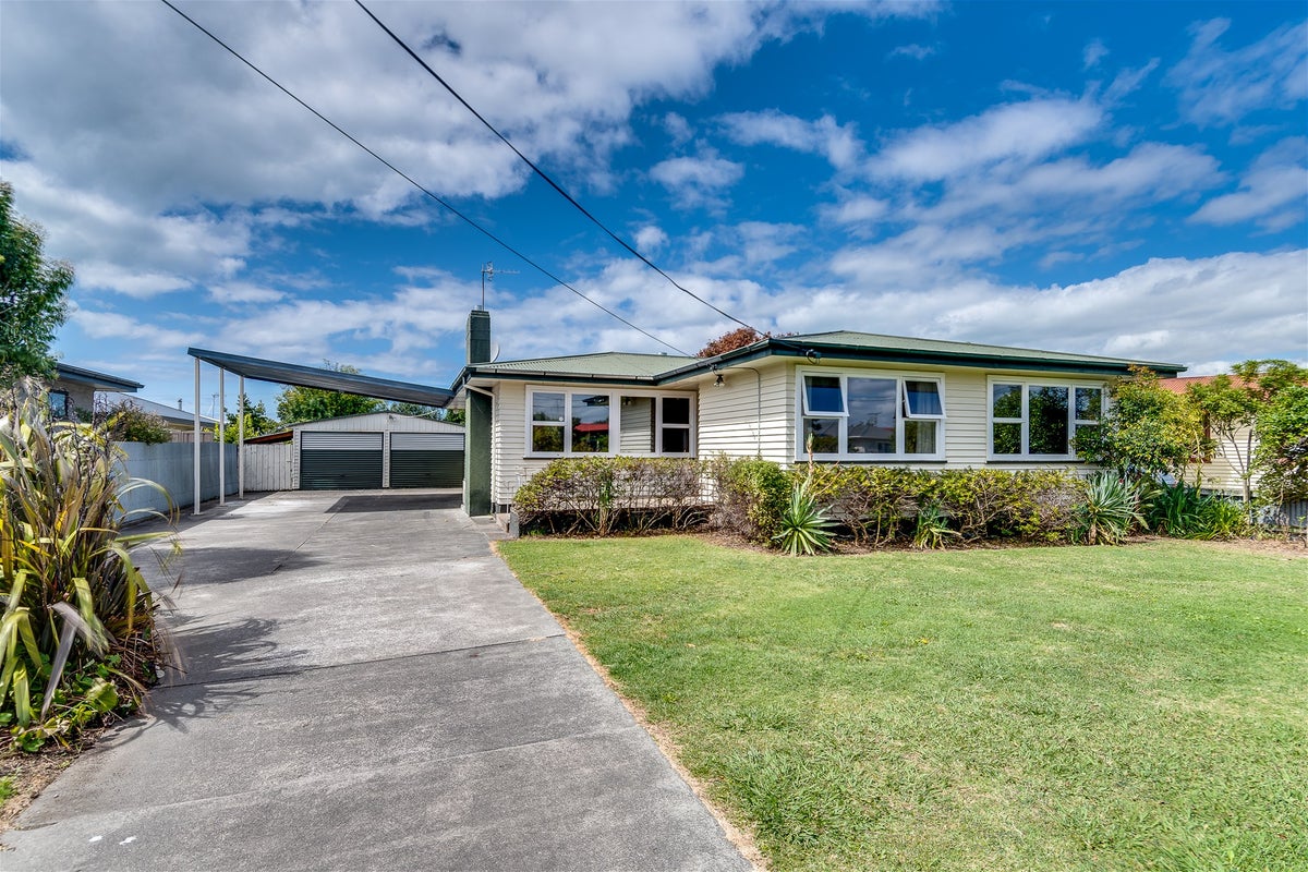 42 Harold Holt Avenue, Onekawa, Napier - Carousel 1