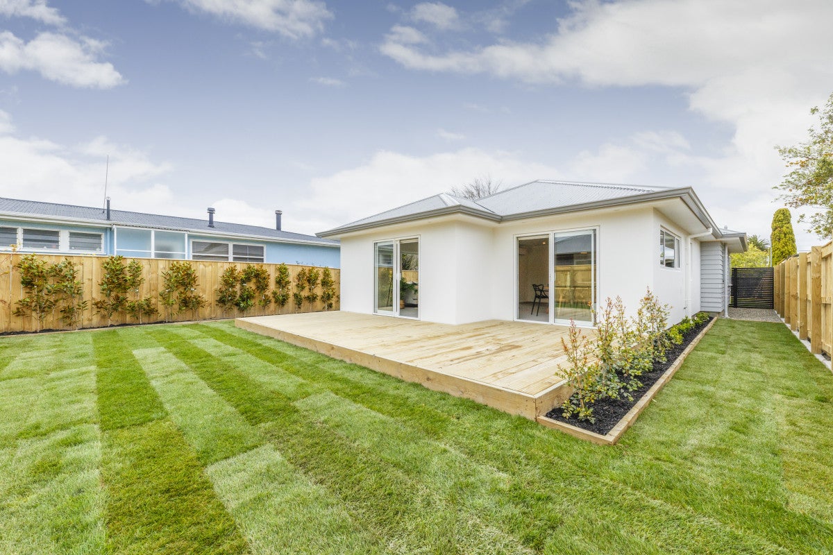 18B Sheffield Street, Awapuni, Palmerston North - Carousel 1