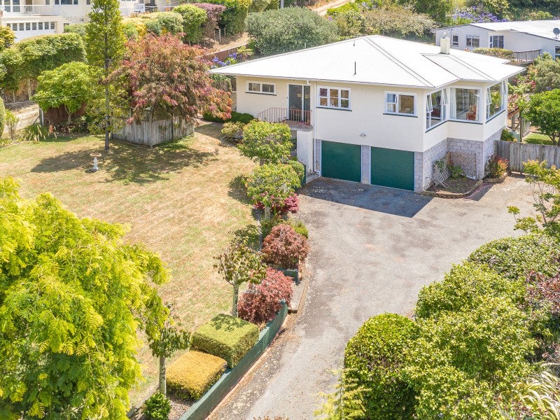 9 Hillside Terrace, Saint Johns Hill, Whanganui - Carousel 1