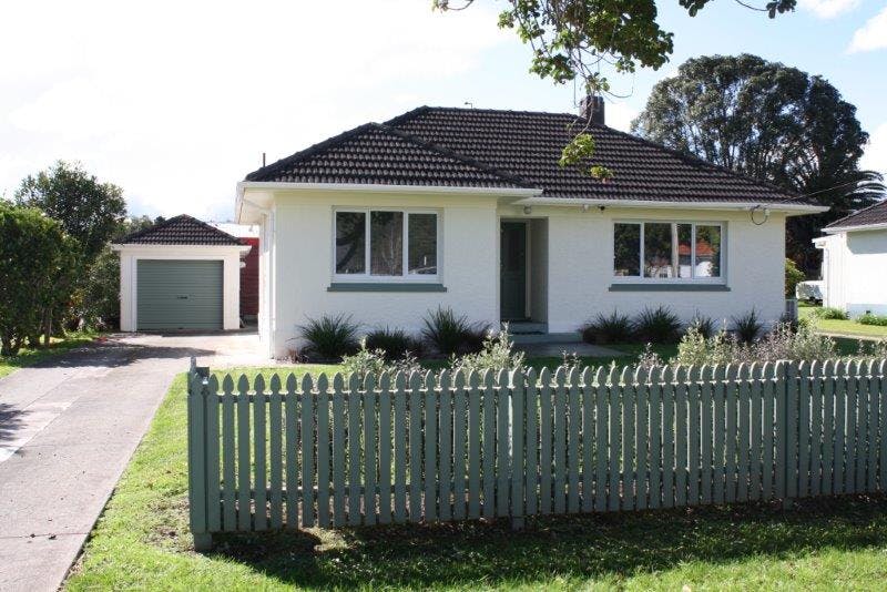 8 Douglas Street, Kensington, Whangarei - Carousel 1