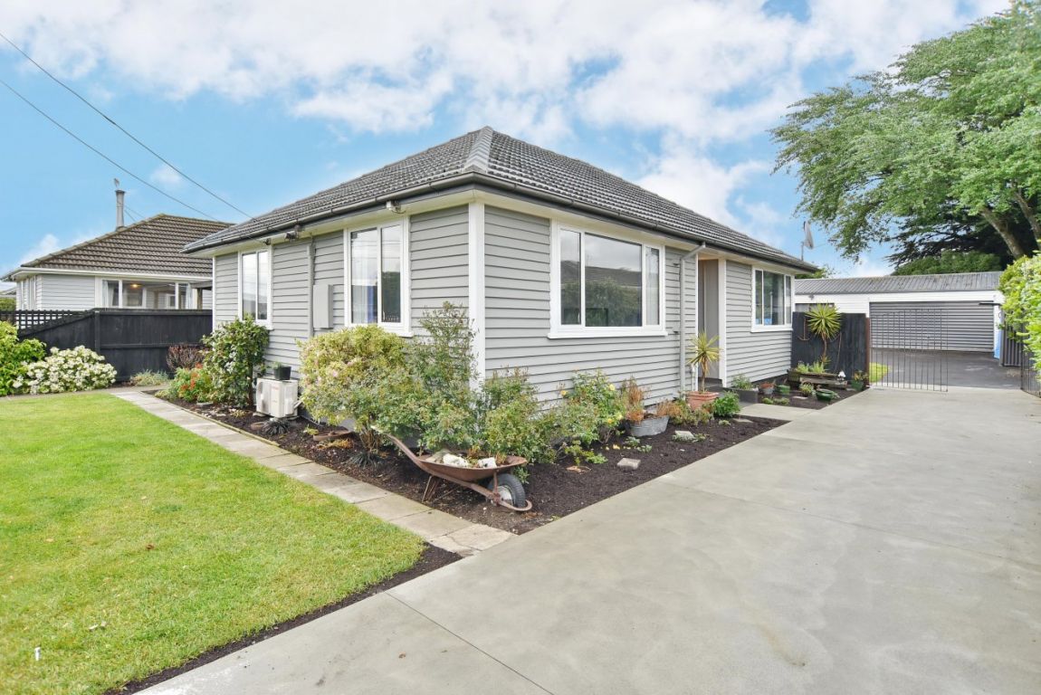 89 Baynes Street, Burwood, Christchurch - Carousel 1