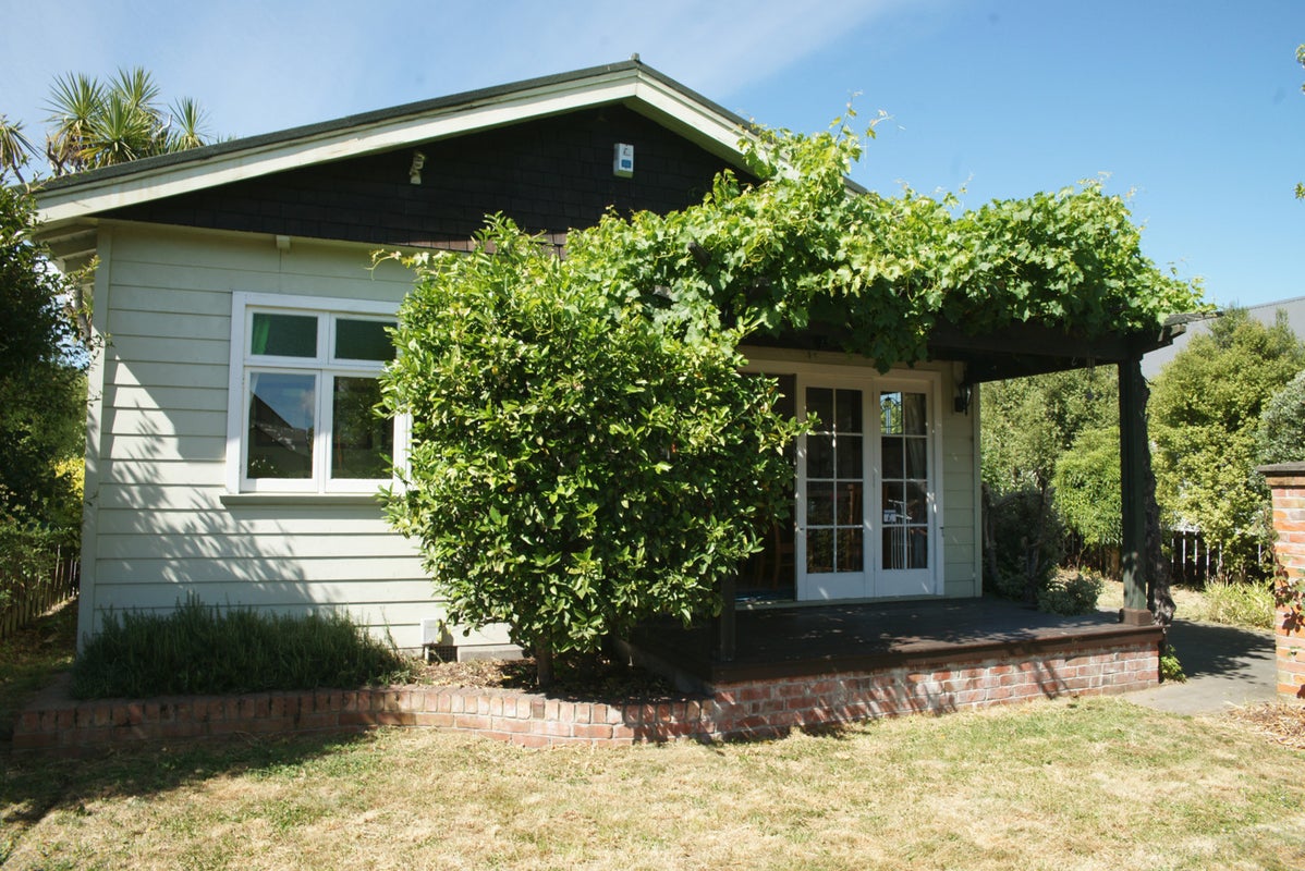 80 Sandwich Road, Beckenham, Christchurch - Carousel 2