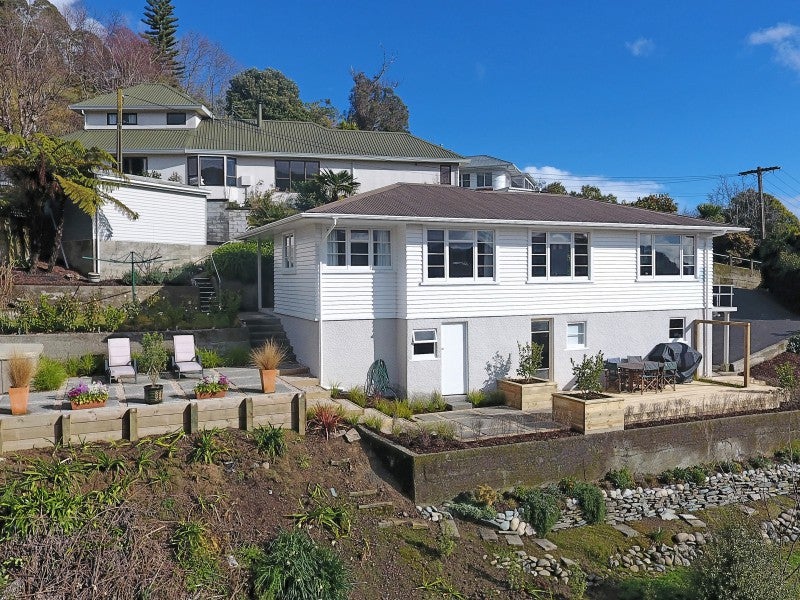 15 Saint Johns Avenue, Nelson South, Nelson - Carousel 1
