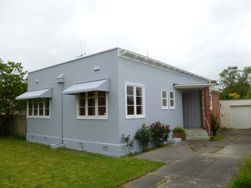 105 Savage Crescent, West End, Palmerston North - Carousel 2