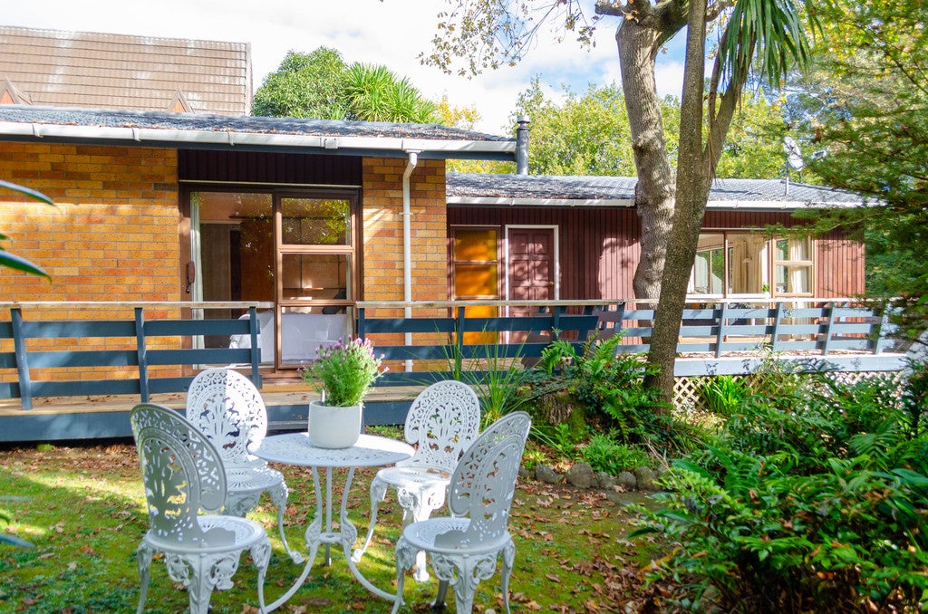 44 Titoki Street, Lansdowne, Masterton - Carousel 21