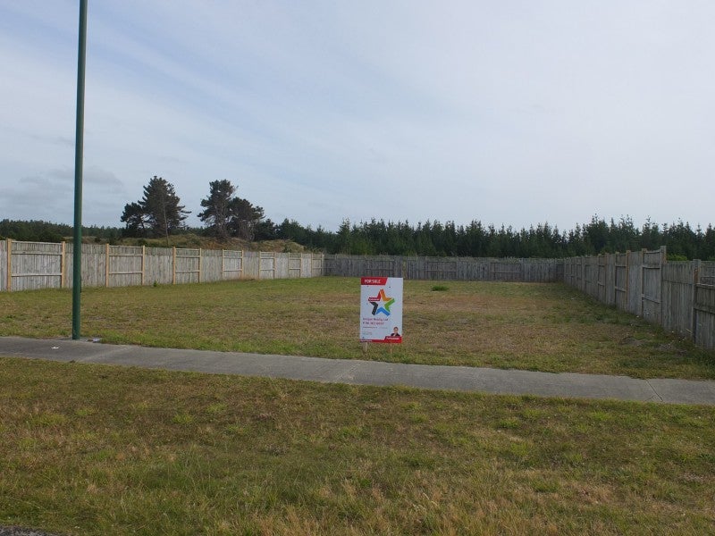19 Sandown Avenue, Himatangi Beach, Himatangi Beach - Carousel 2