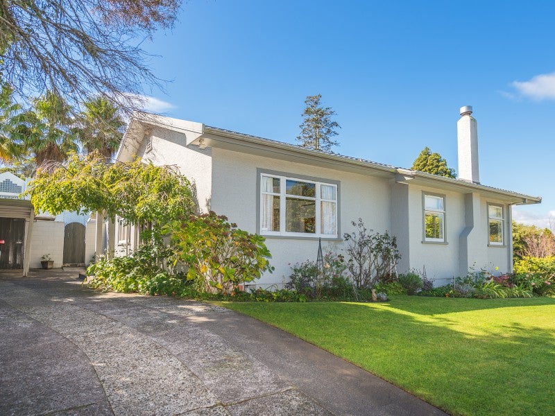 20 Kent Road, Saint Johns Hill, Whanganui - Carousel 1