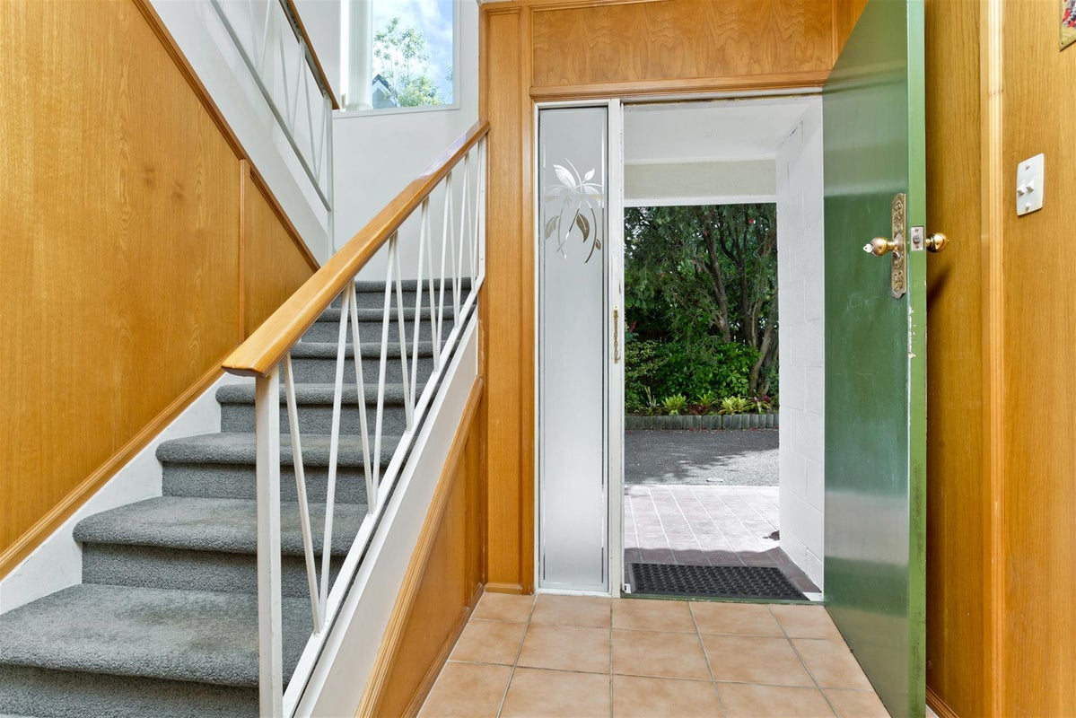 1/11 Bayview Road, Hauraki, Auckland - Carousel 2