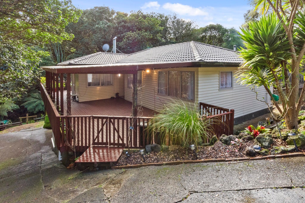 22 Gibbs Crescent, Red Hill, Papakura - Carousel 2
