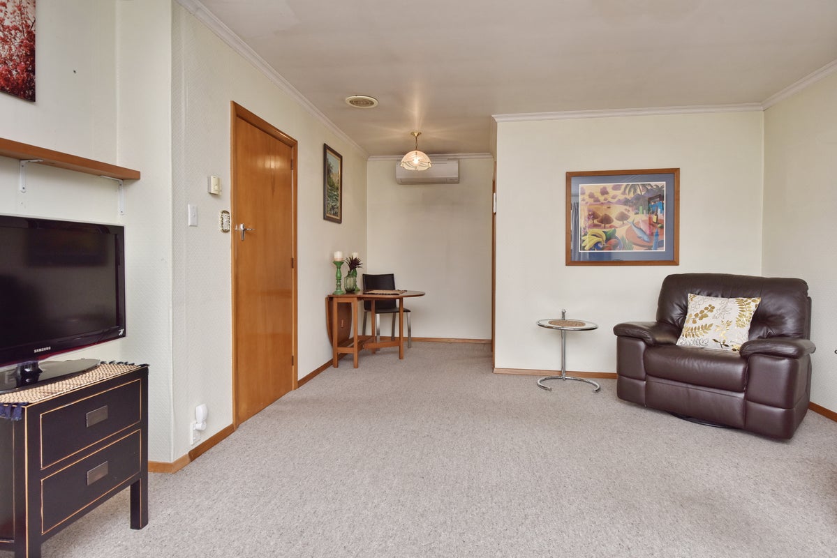 1/4 Hudson Street, Bryndwr, Christchurch - Carousel 2