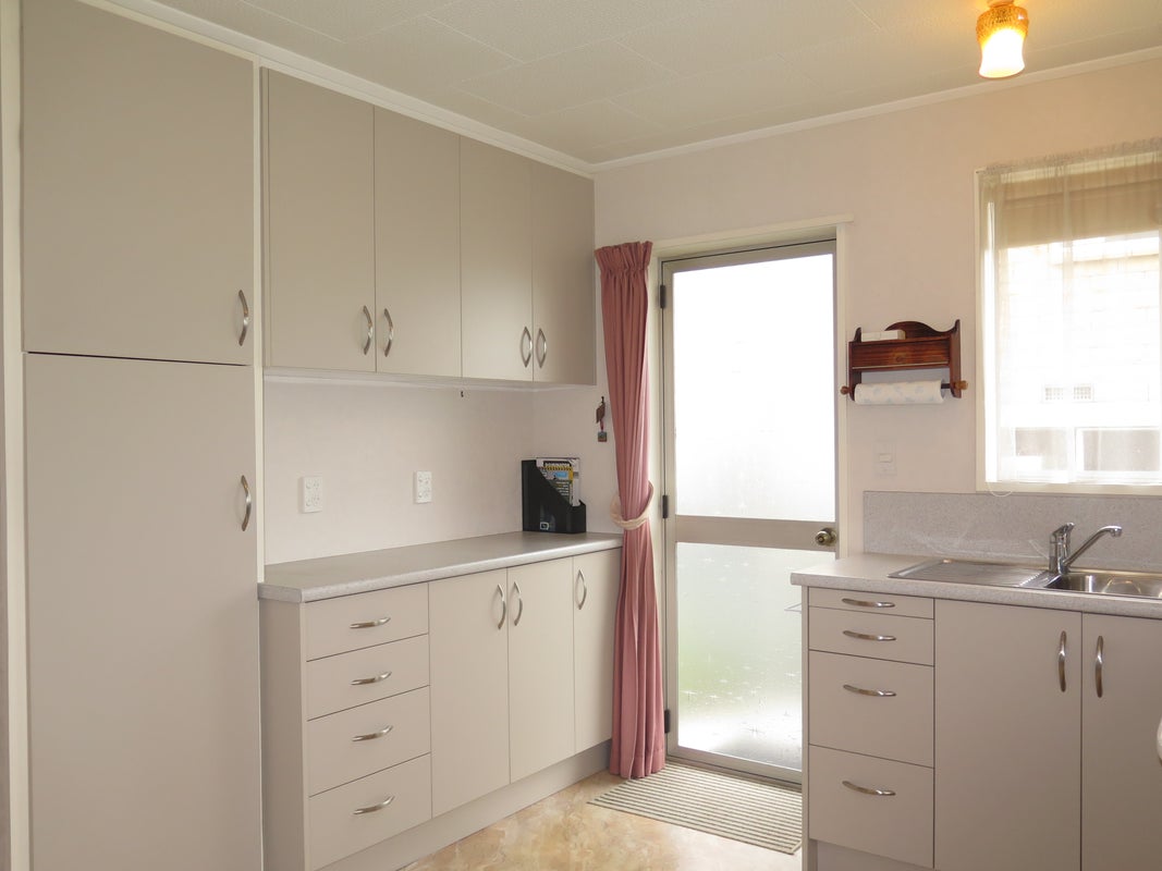 4/164 North Street, West End, Timaru - Carousel 2