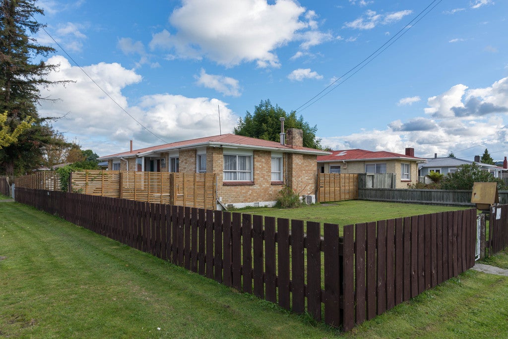 41 York Street, Glenholme, Rotorua - Carousel 1