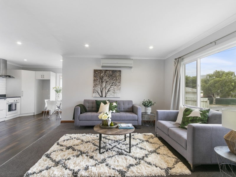 18 Lees Grove, Wainuiomata, Lower Hutt - Carousel 2