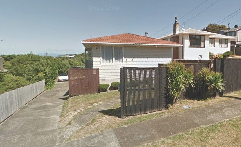 80 Owhiti Street, Titahi Bay, Porirua - Carousel 2