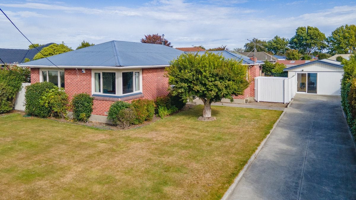 22 Steadman Road, Broomfield, Christchurch - Carousel 2
