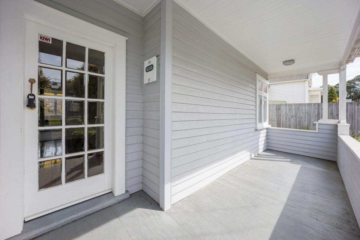3 Prospero Terrace, Mount Albert, Auckland - Carousel 2
