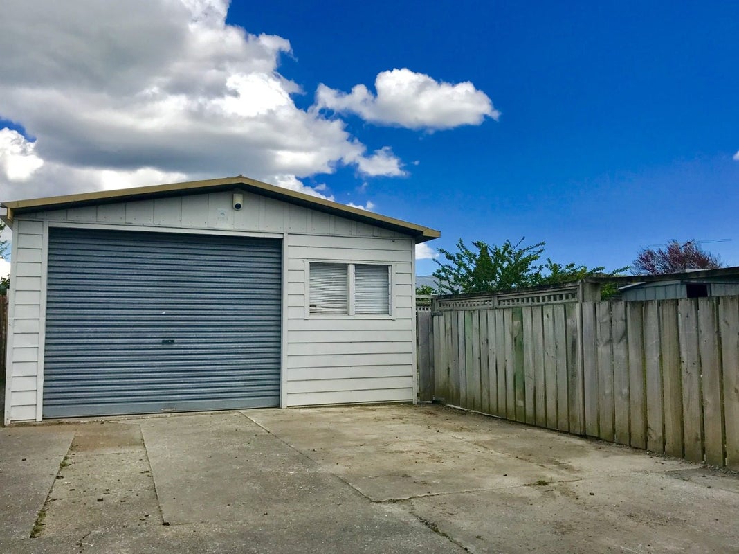 71 Thackeray Street, Trentham, Upper Hutt - Carousel 11