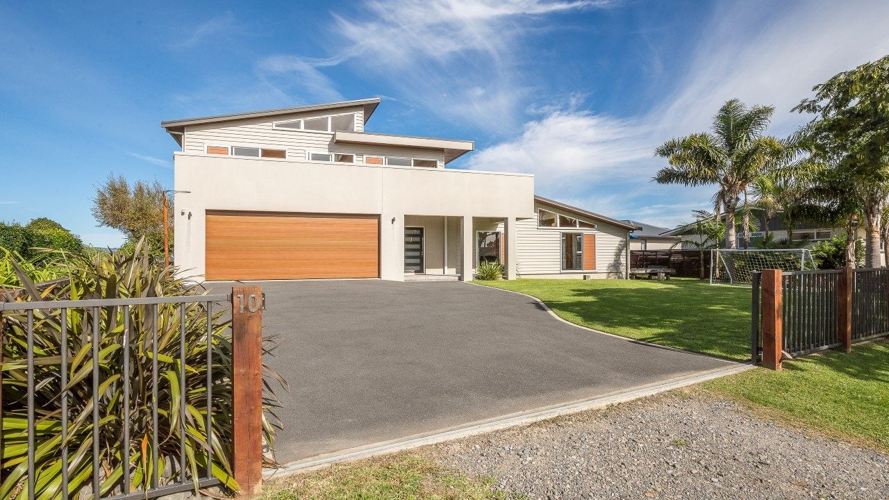 10 Tilby Drive, Matua, Tauranga - Carousel 2
