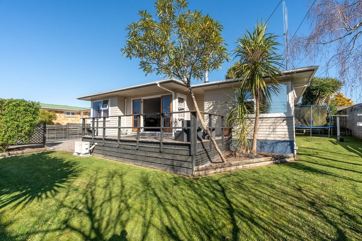 207 Bankwood Road, Chartwell, Hamilton - Carousel 1