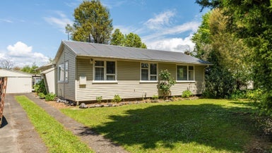 0 , Turangi - Carousel 1
