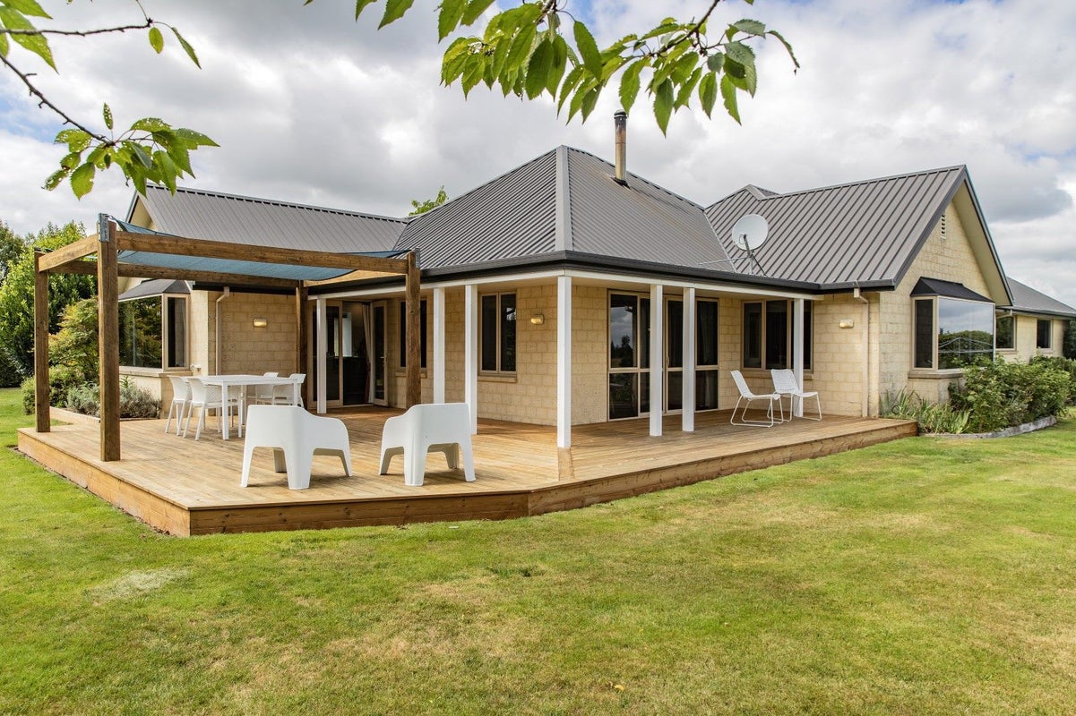 23 Davis Road, Cust, Rangiora - Carousel 2
