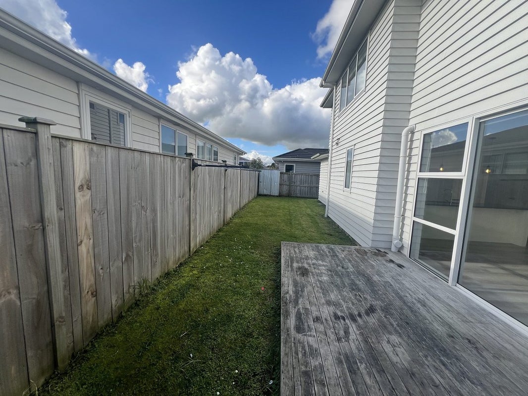 2 Softwood Avenue, Takanini, Auckland - Carousel 27