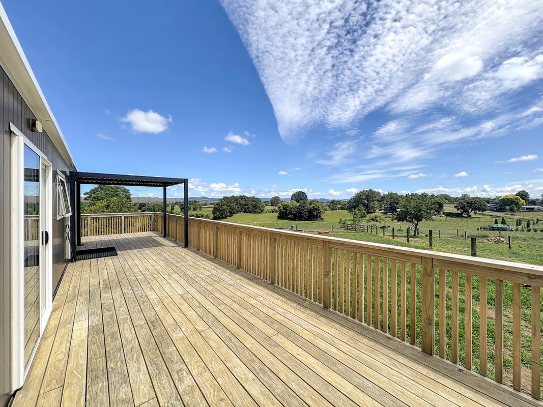 85 Koromatua Road, Ngahinapouri, Hamilton - Carousel 2