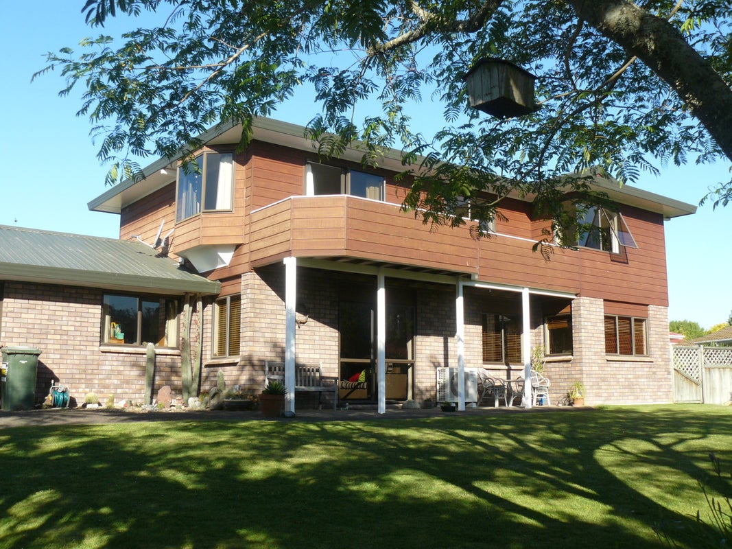 39 Thelma Place, Lynmore, Rotorua - Carousel 1