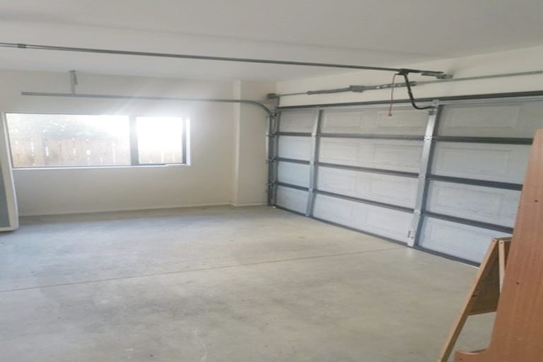 24D Rockfield Road, Ellerslie, Auckland - Carousel 19