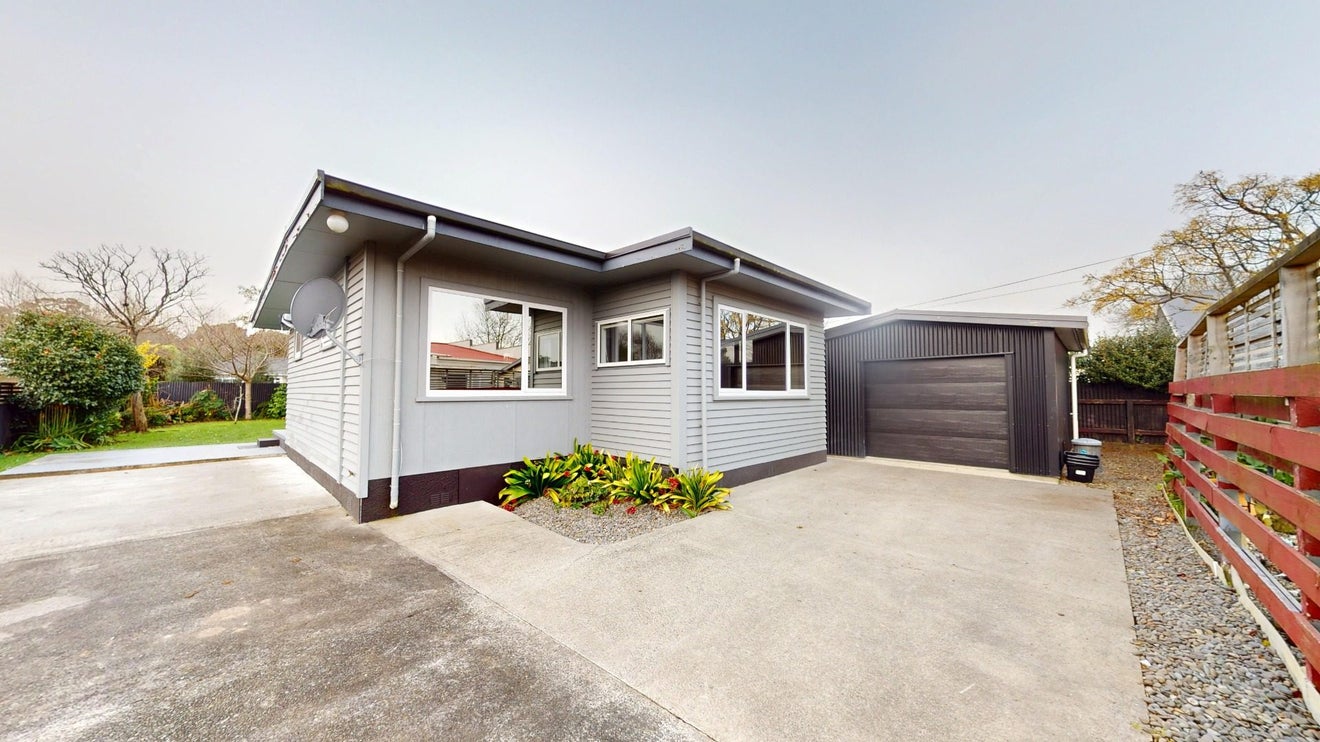 18A Parkes Avenue, Saint Johns Hill, Whanganui - Carousel 18