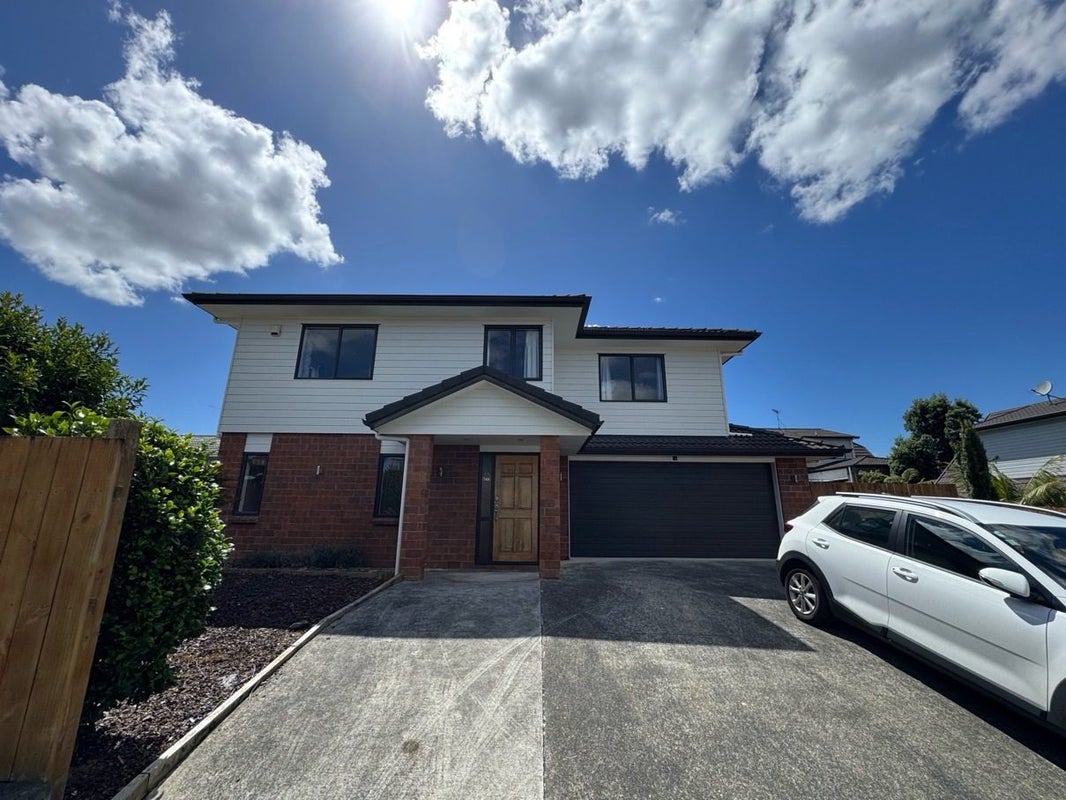 14A Saralee Drive, Manurewa, Auckland - Carousel 1