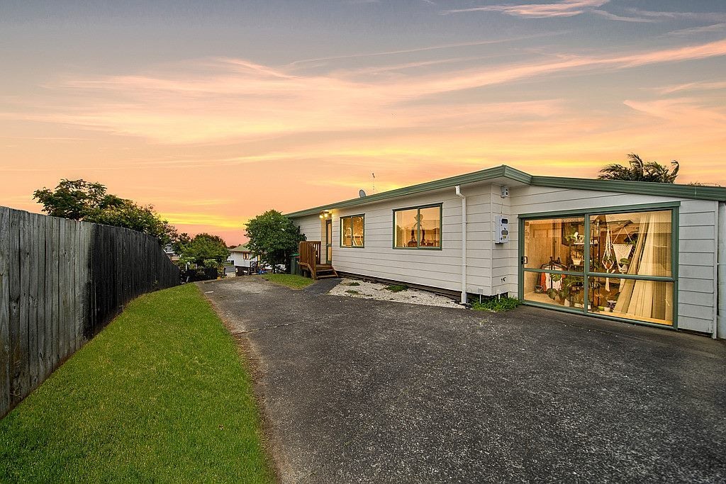 1/43 Templeton Place, Clendon Park, Manukau - Carousel 1