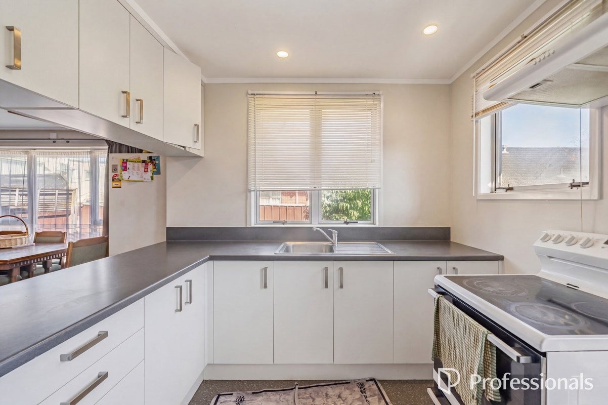 43B McParland Street, Ebdentown, Upper Hutt - Carousel 2