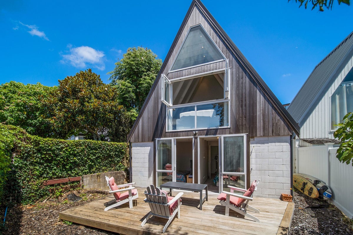 5/20 Selwyn Road, Howick, Auckland - Carousel 1
