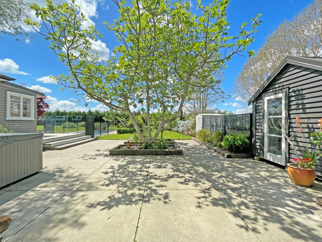 17B Lissette Road, Newstead, Hamilton - Carousel 2