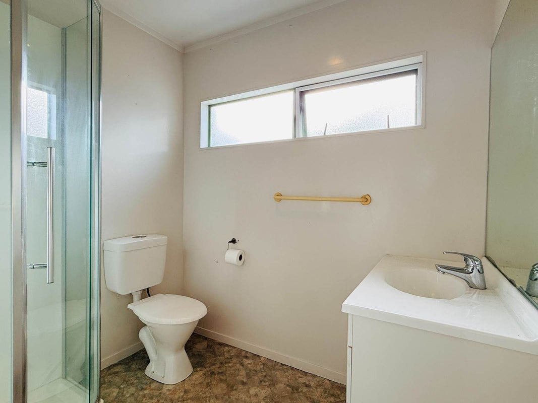 18 Red Beach Road, Red Beach, Red Beach - Carousel 6