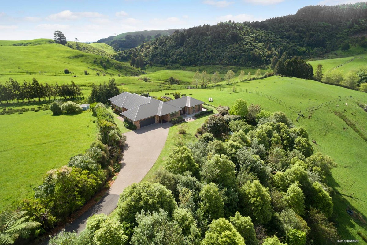31B Hiwinui Road, Ararimu, Drury - Carousel 2
